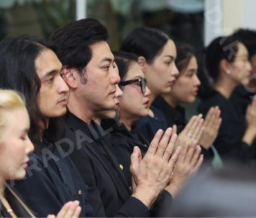 พิธีสวดอภิธรรม "คุณแม่งามทิพย์ ฉัตรบริรักษ์" คืนที่ห้า