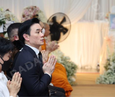 พิธีสวดอภิธรรม "คุณแม่งามทิพย์ ฉัตรบริรักษ์" คืนที่ห้า