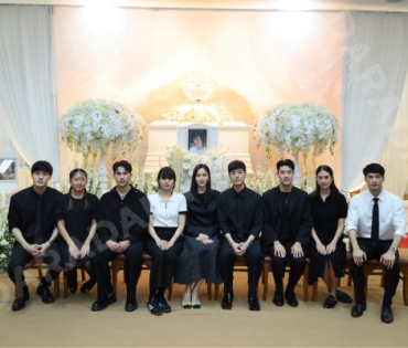 พิธีสวดอภิธรรม "คุณแม่งามทิพย์ ฉัตรบริรักษ์" คืนที่ห้า
