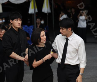 พิธีสวดอภิธรรม "คุณแม่งามทิพย์ ฉัตรบริรักษ์" คืนที่หก