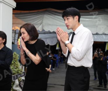 พิธีสวดอภิธรรม "คุณแม่งามทิพย์ ฉัตรบริรักษ์" คืนที่หก