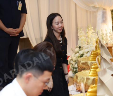 พิธีสวดอภิธรรม "คุณแม่งามทิพย์ ฉัตรบริรักษ์" คืนที่หก