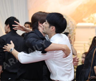 พิธีสวดอภิธรรม "คุณแม่งามทิพย์ ฉัตรบริรักษ์" คืนที่หก