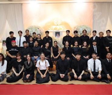 พิธีสวดอภิธรรม "คุณแม่งามทิพย์ ฉัตรบริรักษ์" คืนที่หก