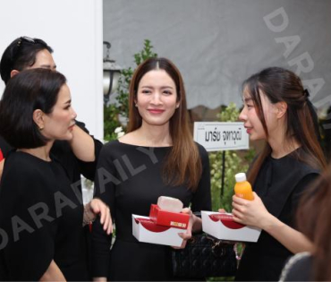 พิธีสวดอภิธรรม "คุณแม่งามทิพย์ ฉัตรบริรักษ์" คืนที่หก