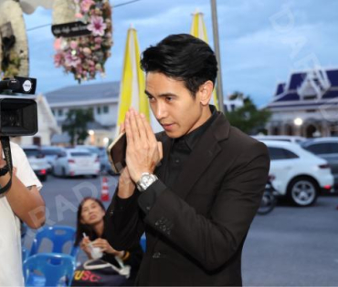 พิธีสวดอภิธรรม "คุณแม่งามทิพย์ ฉัตรบริรักษ์" คืนที่หก