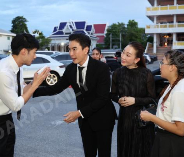 พิธีสวดอภิธรรม "คุณแม่งามทิพย์ ฉัตรบริรักษ์" คืนที่หก
