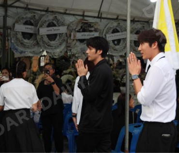 พิธีสวดอภิธรรม "คุณแม่งามทิพย์ ฉัตรบริรักษ์" คืนที่หก