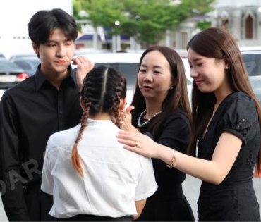 พิธีสวดอภิธรรม "คุณแม่งามทิพย์ ฉัตรบริรักษ์" คืนที่หก