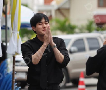 พิธีสวดอภิธรรม "คุณแม่งามทิพย์ ฉัตรบริรักษ์" คืนที่หก