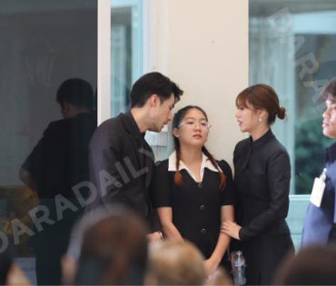  พิธีฌาปนกิจ "คุณแม่งามทิพย์ ฉัตรบริรักษ์"
