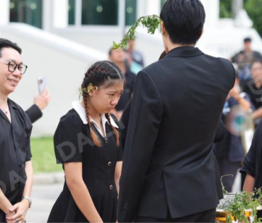  พิธีฌาปนกิจ "คุณแม่งามทิพย์ ฉัตรบริรักษ์"