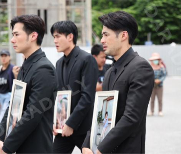  พิธีฌาปนกิจ "คุณแม่งามทิพย์ ฉัตรบริรักษ์"