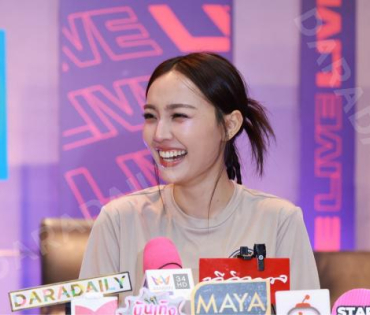 "Dara Live Special X นับ8" พบ "ภณ ณวัสน์, น้ำตาล พิจักขณา"