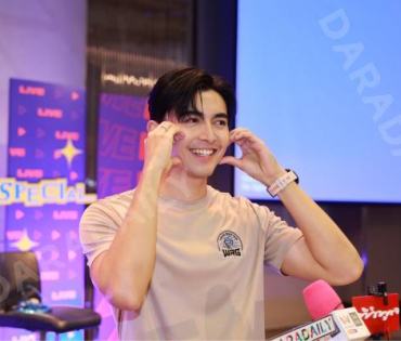 "Dara Live Special X นับ8" พบ "ภณ ณวัสน์, น้ำตาล พิจักขณา"