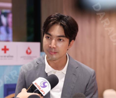 งาน "หน้านิ่งอาสา  สภากาชาดไทย"  ถกลเกียรติ วีรวรรณ พร้อมด้วย เดช บุนนาค