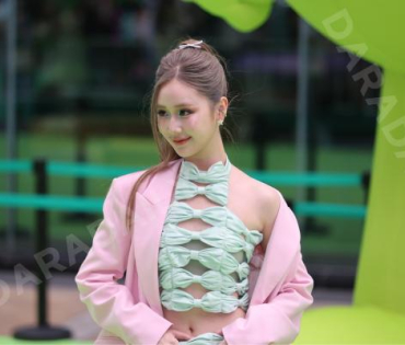 งาน AIS 5G GREEN CITIZEN นำโดย "บิวกิน-พีพี"