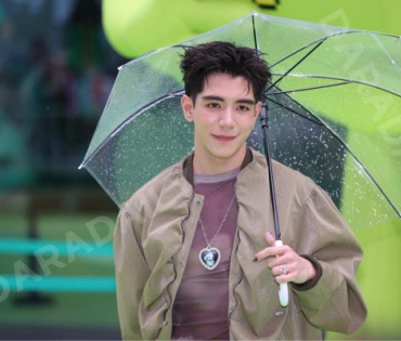 งาน AIS 5G GREEN CITIZEN นำโดย "บิวกิน-พีพี"