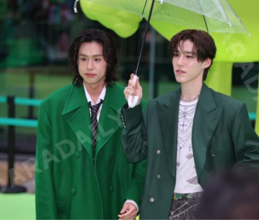 งาน AIS 5G GREEN CITIZEN นำโดย "บิวกิน-พีพี"