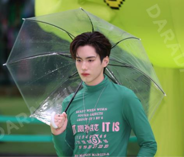 งาน AIS 5G GREEN CITIZEN นำโดย "บิวกิน-พีพี"
