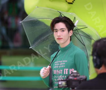 งาน AIS 5G GREEN CITIZEN นำโดย "บิวกิน-พีพี"