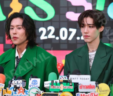 งาน AIS 5G GREEN CITIZEN นำโดย "บิวกิน-พีพี"