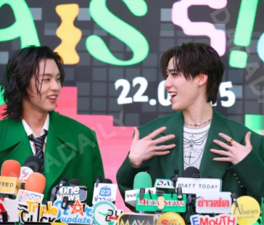 งาน AIS 5G GREEN CITIZEN นำโดย "บิวกิน-พีพี"
