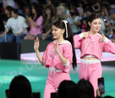 บรรยากาศงาน "Girls Cup Presented by มาม่า"