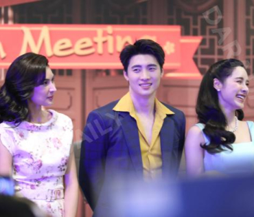 " แสนรัก Fin Meeting" นำทีมโดย กองทัพ พีค, พีพี ปุญญ์ปรีดี