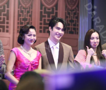 " แสนรัก Fin Meeting" นำทีมโดย กองทัพ พีค, พีพี ปุญญ์ปรีดี