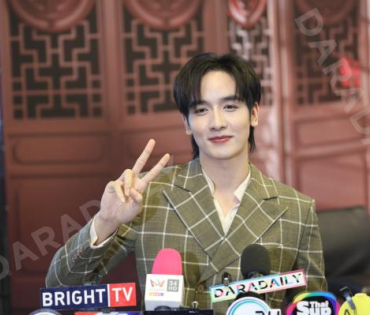 " แสนรัก Fin Meeting" นำทีมโดย กองทัพ พีค, พีพี ปุญญ์ปรีดี