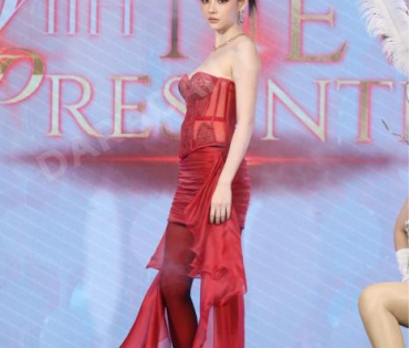 งาน GRAND OPENING Brand Ambassador URANUS Clinic พบ "มุกดา, ตรี ภรภัทร"