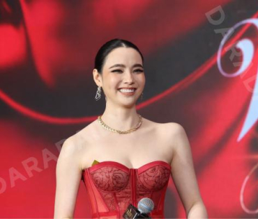 งาน GRAND OPENING Brand Ambassador URANUS Clinic พบ "มุกดา, ตรี ภรภัทร"