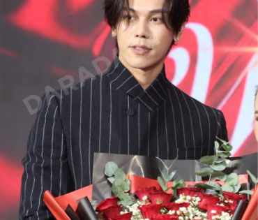 งาน GRAND OPENING Brand Ambassador URANUS Clinic พบ "มุกดา, ตรี ภรภัทร"
