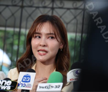 "ออม สุชาร์" และคู่กรณี นัดไกล่เกลี่ย ณ ศาลแพ่งพระโขนง 