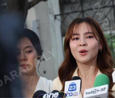 "ออม สุชาร์" และคู่กรณี นัดไกล่เกลี่ย ณ ศาลแพ่งพระโขนง 