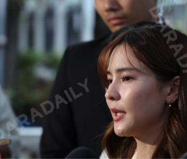 "ออม สุชาร์" และคู่กรณี นัดไกล่เกลี่ย ณ ศาลแพ่งพระโขนง 