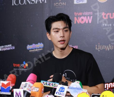 งานแถลงข่าวการเปิดตัวตัวซีรีส์ล่าสุด ปี 2026 พบ "คริส หอวัง, เผือก พงศธร,อาเล็ก ธีรเดช"