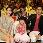 ณเดชน์, ญาญ่า เข้าร่วมงานส่งมอบปฏิทินจีน