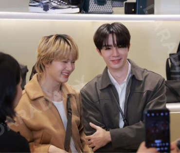   งาน LYN INFINITE MEN  พบ "ซี-นุนิว"