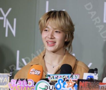   งาน LYN INFINITE MEN  พบ "ซี-นุนิว"