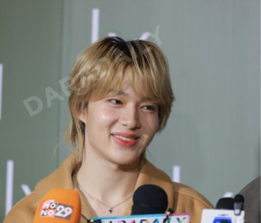   งาน LYN INFINITE MEN  พบ "ซี-นุนิว"