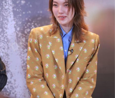 ภาพบรรยากาศซีรีส์ "เพียงเธอ Only You & รักสุดท้าย My Safe Zone" พบ "หลิงหลิง คอง" และ "ออม กรณ์นภัส"