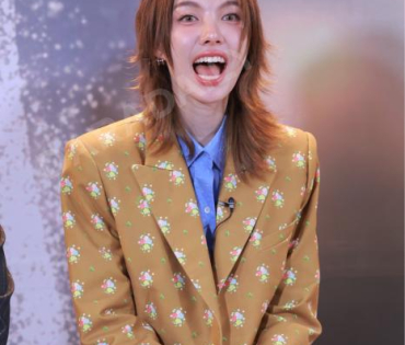 ภาพบรรยากาศซีรีส์ "เพียงเธอ Only You & รักสุดท้าย My Safe Zone" พบ "หลิงหลิง คอง" และ "ออม กรณ์นภัส"