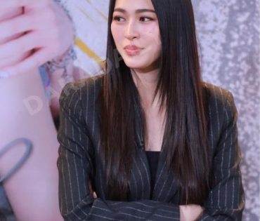 ภาพบรรยากาศซีรีส์ "เพียงเธอ Only You & รักสุดท้าย My Safe Zone" พบ "หลิงหลิง คอง" และ "ออม กรณ์นภัส"