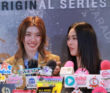 ภาพบรรยากาศซีรีส์ "เพียงเธอ Only You & รักสุดท้าย My Safe Zone" พบ "หลิงหลิง คอง" และ "ออม กรณ์นภัส"