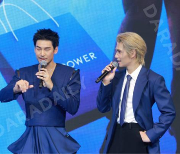 งาน "KING POWER 36th ANNIVERSARY" พบ "เจฟ ซาเตอร์, อาโป ณัฐวิญญ์"