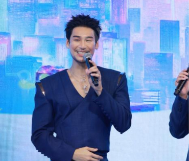 งาน "KING POWER 36th ANNIVERSARY" พบ "เจฟ ซาเตอร์, อาโป ณัฐวิญญ์"