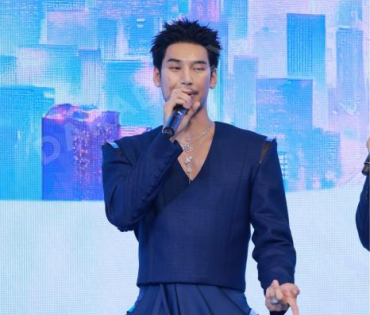 งาน "KING POWER 36th ANNIVERSARY" พบ "เจฟ ซาเตอร์, อาโป ณัฐวิญญ์"