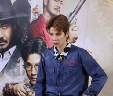 ภาพยนตร์รอบปฐมทัศน์"เสือ" นำทีมโดย "เวียร์ ศุกลวัฒน์, มาริโอ้ เมาเร่อ ,เป้ อารักษ์, โตโน่ ภาคิน"